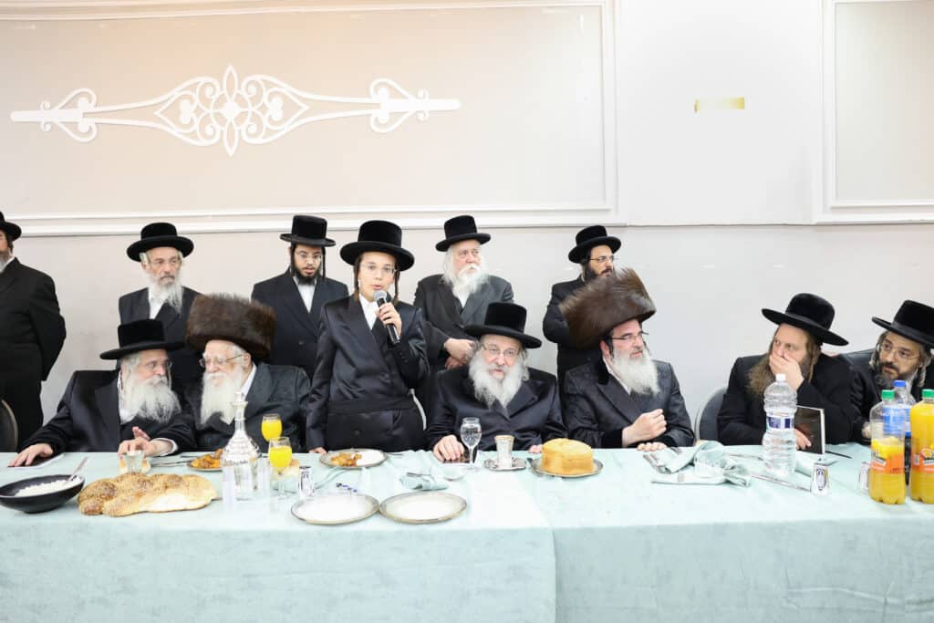 גלריה: בנדבורנא חגגו בר מצווה לנכד האדמו"ר זצ"ל