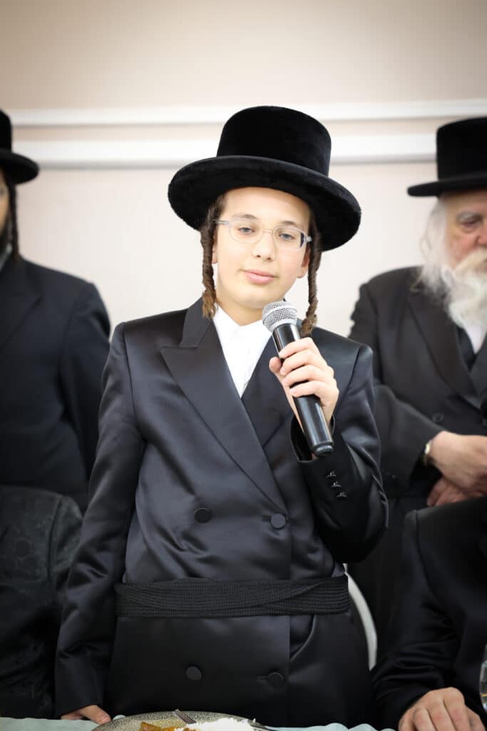 גלריה: בנדבורנא חגגו בר מצווה לנכד האדמו"ר זצ"ל