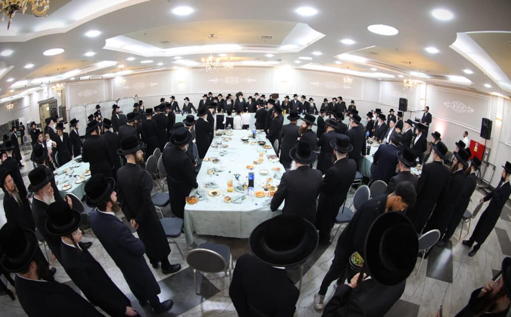 גלריה: בנדבורנא חגגו בר מצווה לנכד האדמו"ר זצ"ל