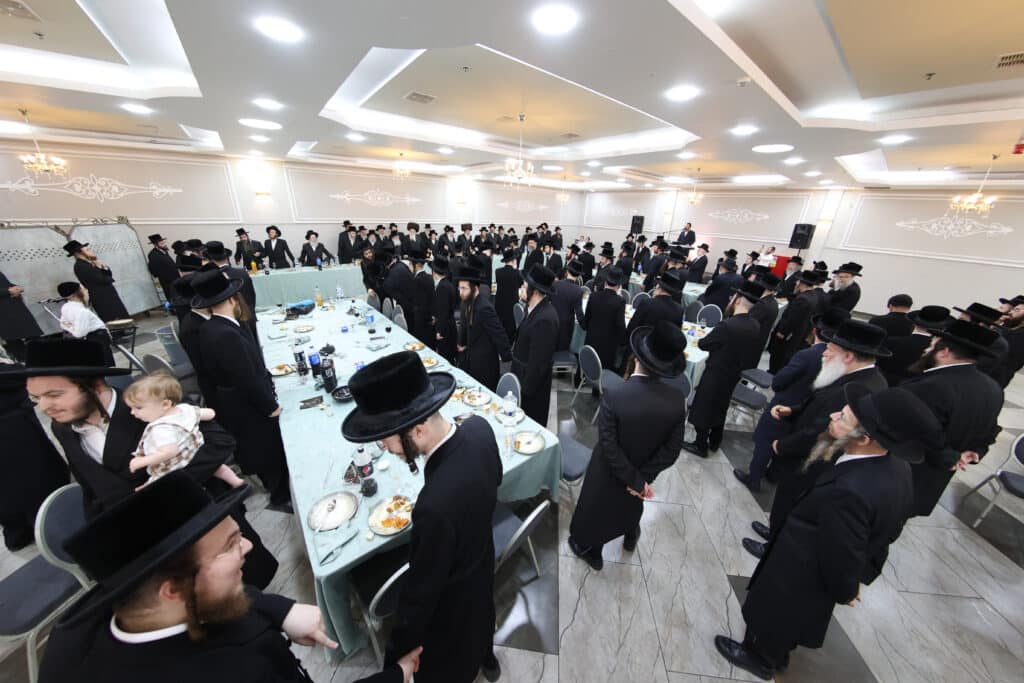 גלריה: בנדבורנא חגגו בר מצווה לנכד האדמו"ר זצ"ל