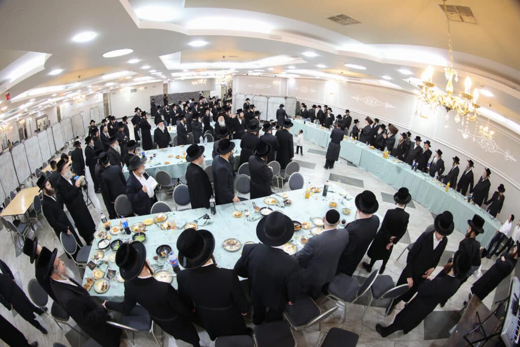 גלריה: בנדבורנא חגגו בר מצווה לנכד האדמו"ר זצ"ל