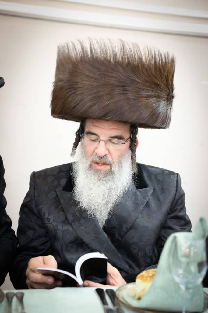 גלריה: בנדבורנא חגגו בר מצווה לנכד האדמו"ר זצ"ל