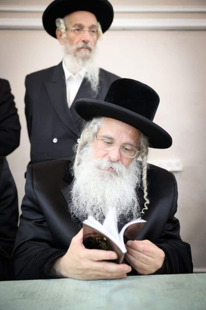 גלריה: בנדבורנא חגגו בר מצווה לנכד האדמו"ר זצ"ל