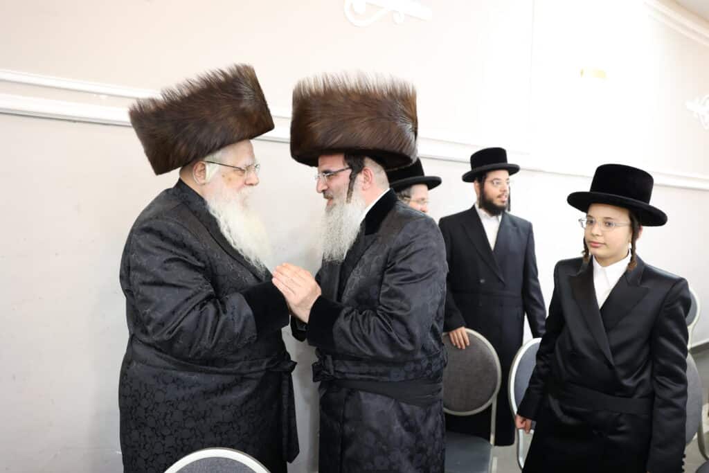 גלריה: בנדבורנא חגגו בר מצווה לנכד האדמו"ר זצ"ל