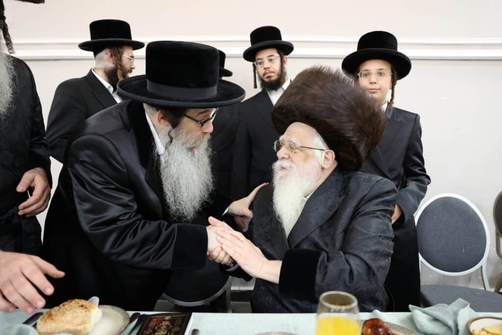 גלריה: בנדבורנא חגגו בר מצווה לנכד האדמו"ר זצ"ל