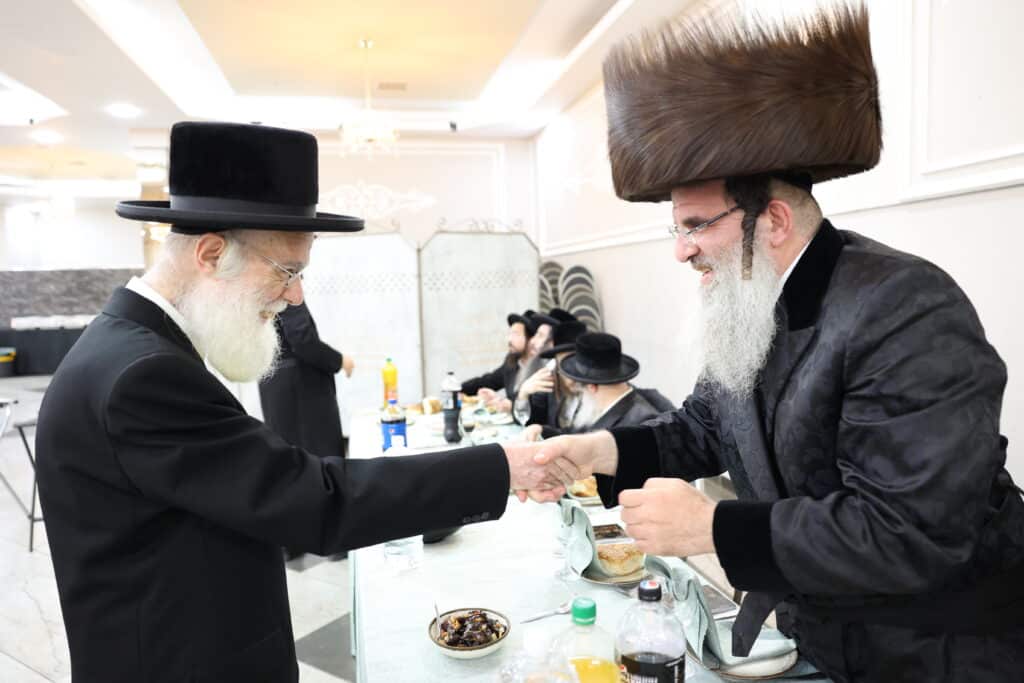 גלריה: בנדבורנא חגגו בר מצווה לנכד האדמו"ר זצ"ל