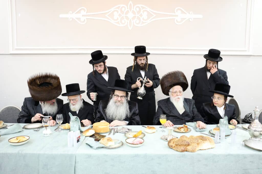 גלריה: בנדבורנא חגגו בר מצווה לנכד האדמו"ר זצ"ל