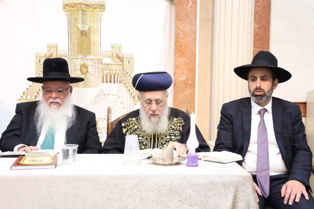 בהזמנת המועמד לראשות העיר: הראשל"צ שבת באלעד