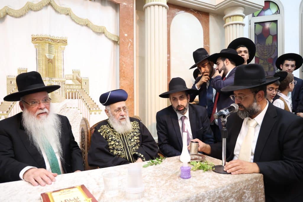 בהזמנת המועמד לראשות העיר: הראשל"צ שבת באלעד