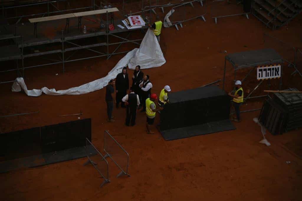 בויז'ניץ' יניחו את אבן הפינה ומגילת היסוד למרכז החסידות