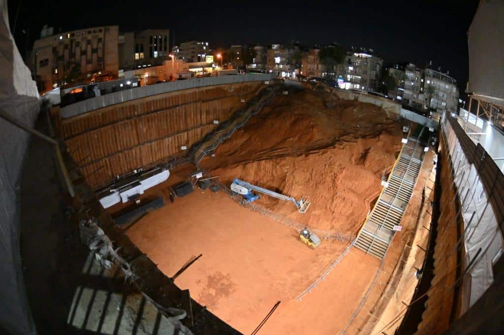 בויז'ניץ' יניחו את אבן הפינה ומגילת היסוד למרכז החסידות