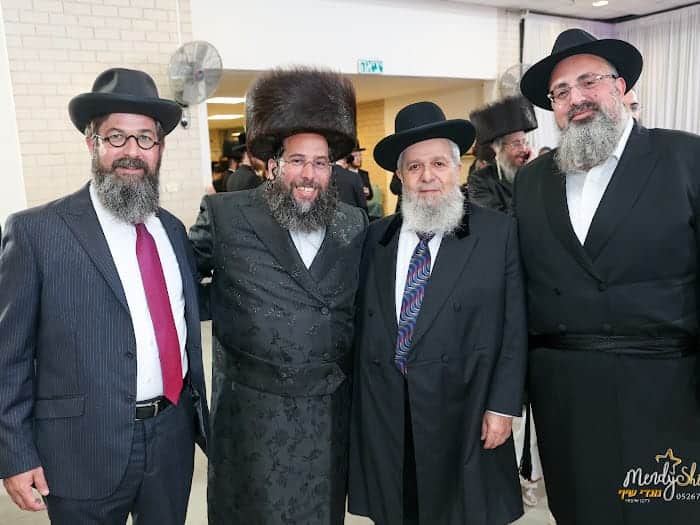 גלריה: רבנים, שרים וחברי כנסת בשמחת נישואי איש התקשורת