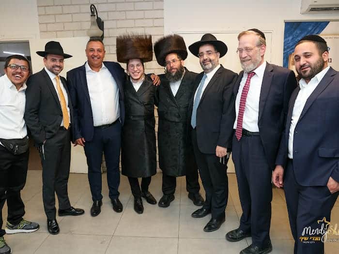 גלריה: רבנים, שרים וחברי כנסת בשמחת נישואי איש התקשורת