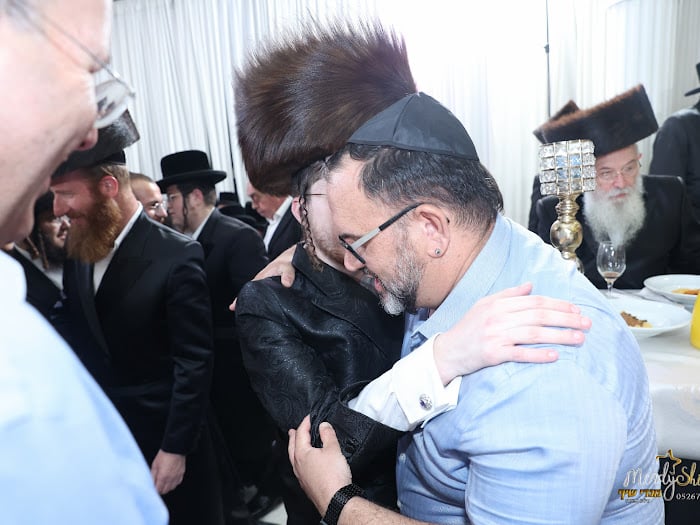 גלריה: רבנים, שרים וחברי כנסת בשמחת נישואי איש התקשורת