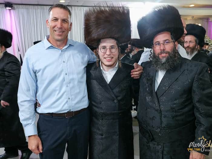 גלריה: רבנים, שרים וחברי כנסת בשמחת נישואי איש התקשורת