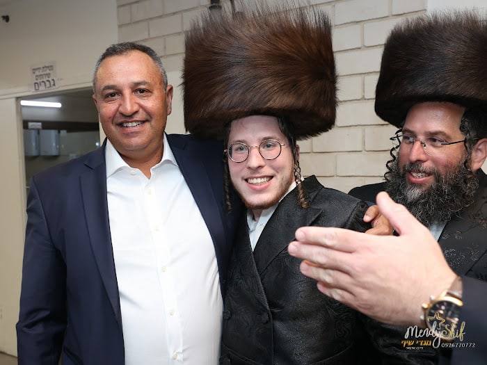 גלריה: רבנים, שרים וחברי כנסת בשמחת נישואי איש התקשורת