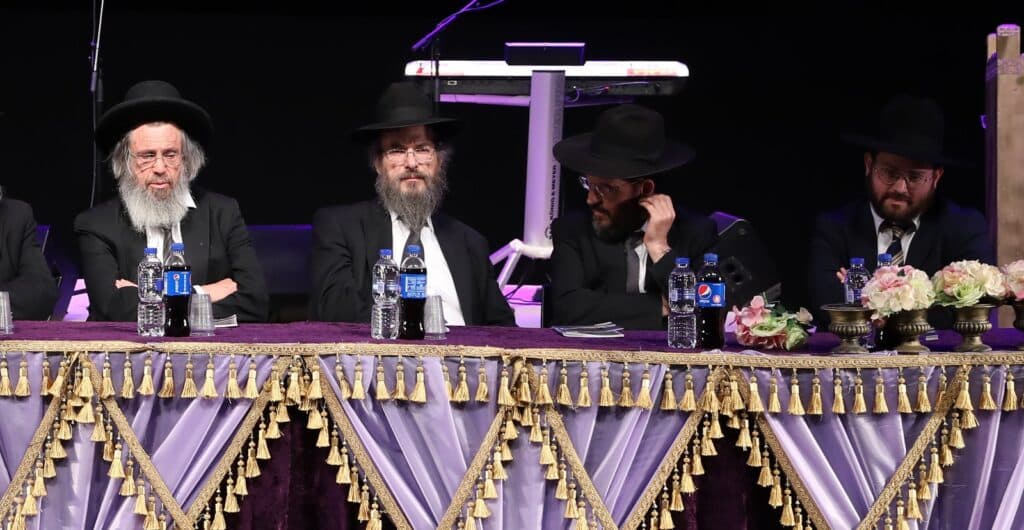 מאות תלמידים סיימו את תכנית לימוד 'מקדש מלך'