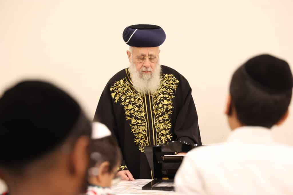 גלריה: ילדי הת"תים אמרו סליחות במעמד הראשון לציון