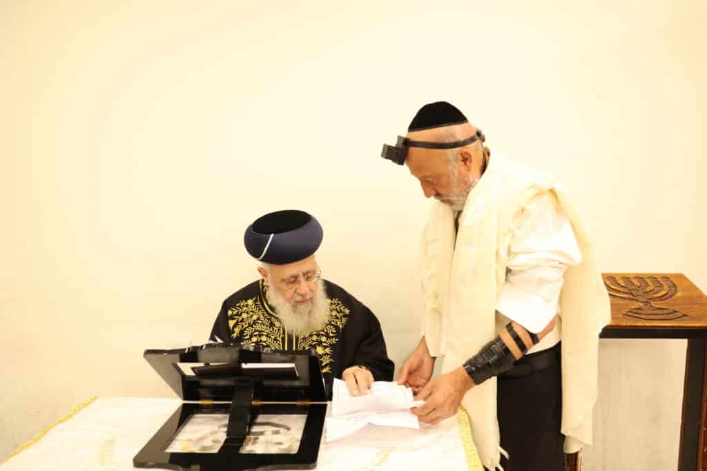 גלריה: ילדי הת"תים אמרו סליחות במעמד הראשון לציון