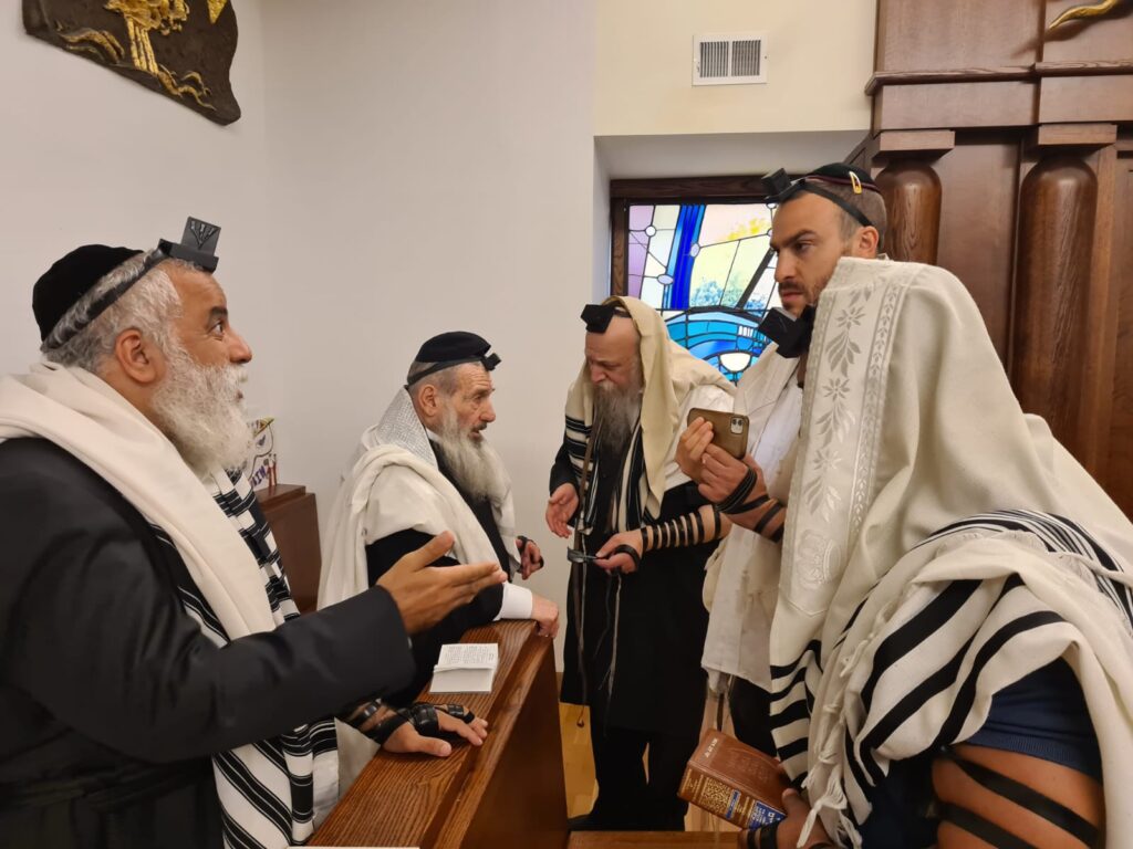 גלריה מסכמת: מסע החיזוק של חכם ניסים בן שמעון בארה"ב