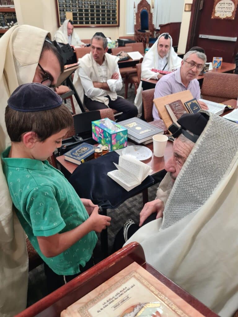 גלריה מסכמת: מסע החיזוק של חכם ניסים בן שמעון בארה"ב