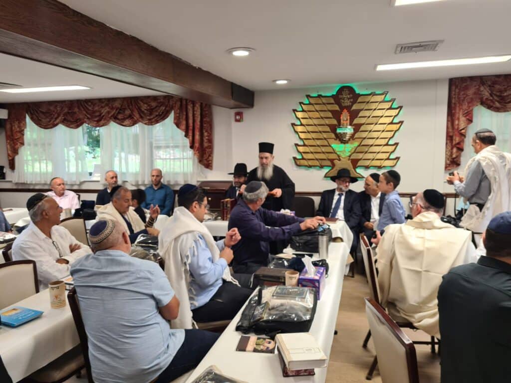 גלריה מסכמת: מסע החיזוק של חכם ניסים בן שמעון בארה"ב