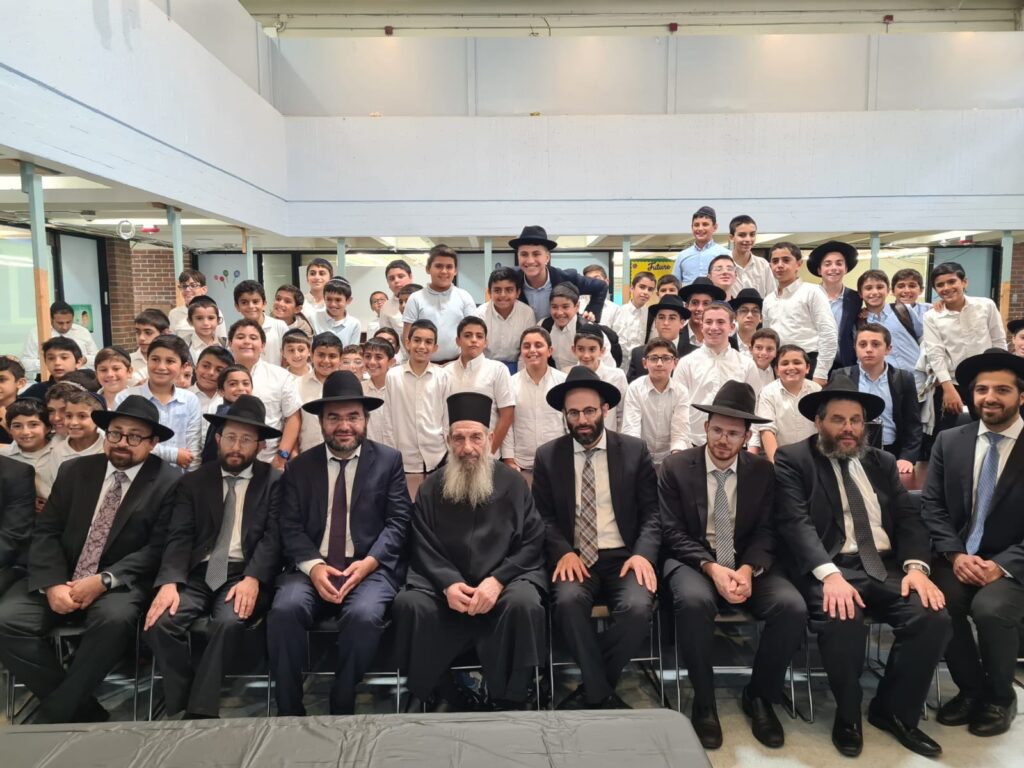 גלריה מסכמת: מסע החיזוק של חכם ניסים בן שמעון בארה"ב