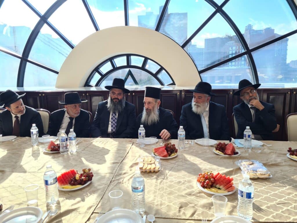 גלריה מסכמת: מסע החיזוק של חכם ניסים בן שמעון בארה"ב