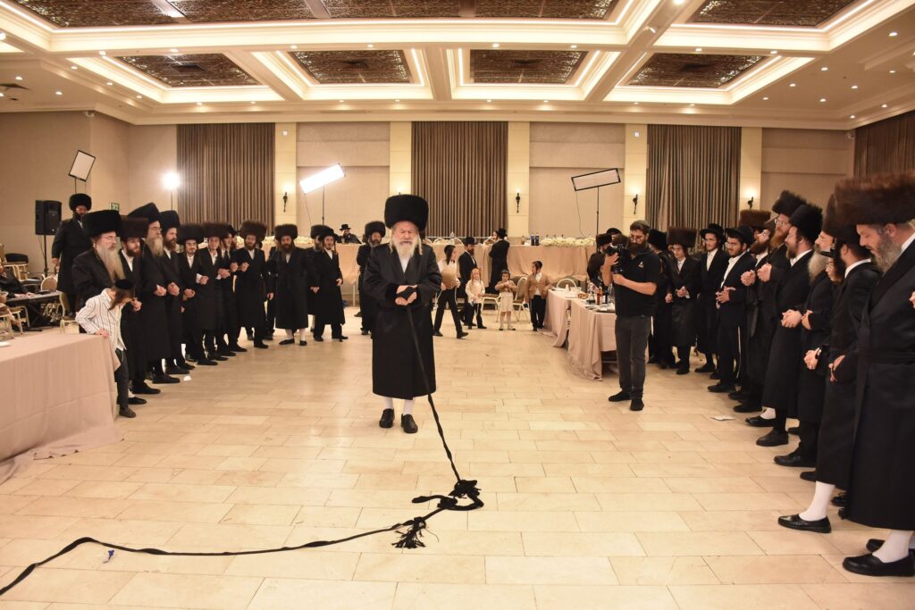 גלריה: אדמו"רים ורבנים בשמחת גאב"ד יביניאל - אשלג