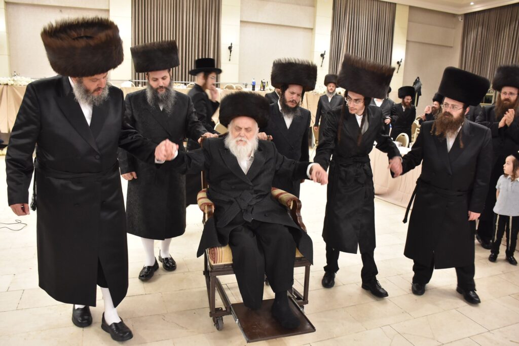 גלריה: אדמו"רים ורבנים בשמחת גאב"ד יביניאל - אשלג