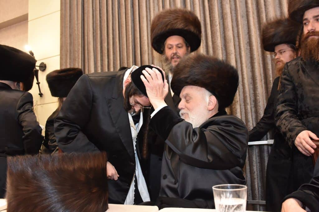 גלריה: אדמו"רים ורבנים בשמחת גאב"ד יביניאל - אשלג