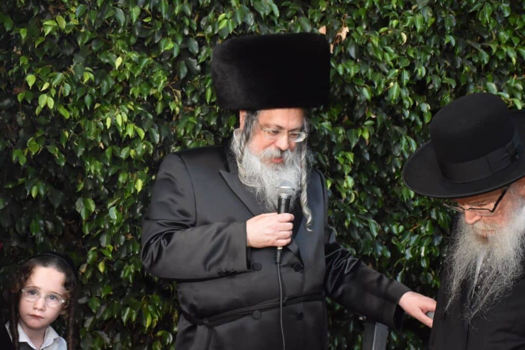 גלריה: אדמו"רים ורבנים בשמחת גאב"ד יביניאל - אשלג