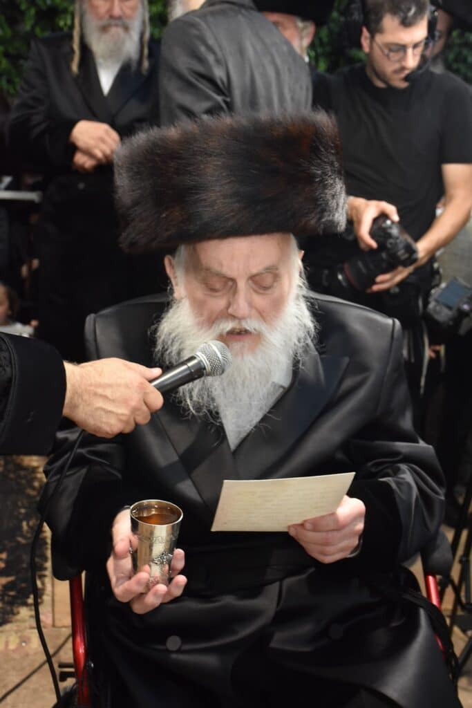 גלריה: אדמו"רים ורבנים בשמחת גאב"ד יביניאל - אשלג