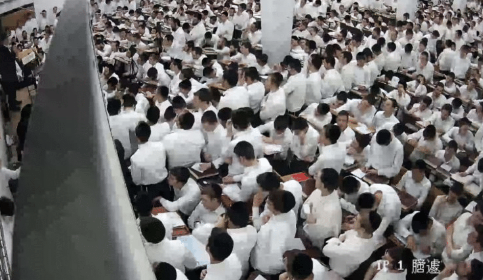 עניו הענווים: הצצה ראשונה לדמותו של ראש הישיבה הטרי עניו הענווים: הצצה ראשונה לדמותו של ראש הישיבה הטרי