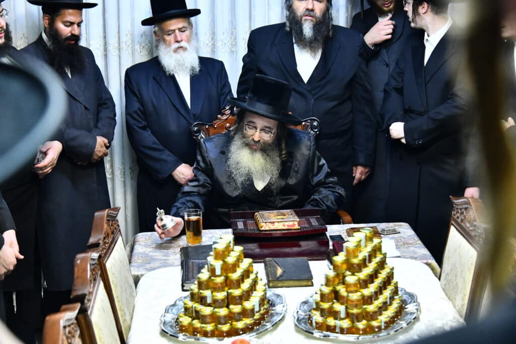 שמחת התנאים לנכדת האדמו"ר מקומרנא