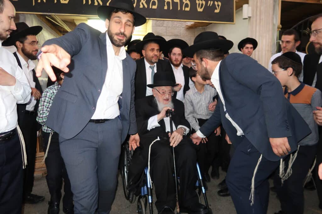 הגרמ"צ ברגמן במשא חיזוק בהיכל ישיבת מיר