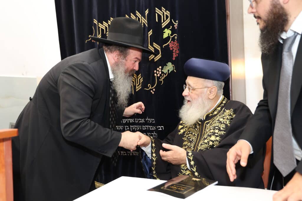 גלריה: הראשל"צ חיזק את תלמידי הישיבה