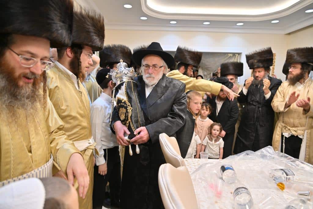 גלריה: מעמד הכנסת ספר תורה לתולדות אהרן