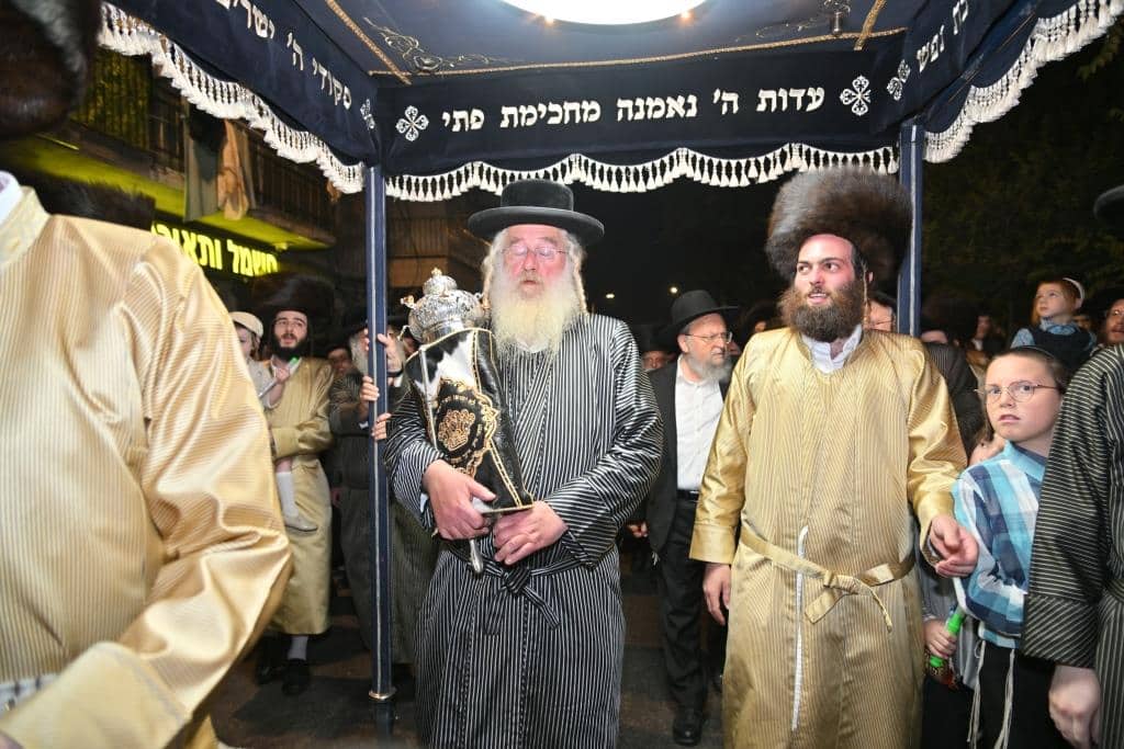 גלריה: מעמד הכנסת ספר תורה לתולדות אהרן