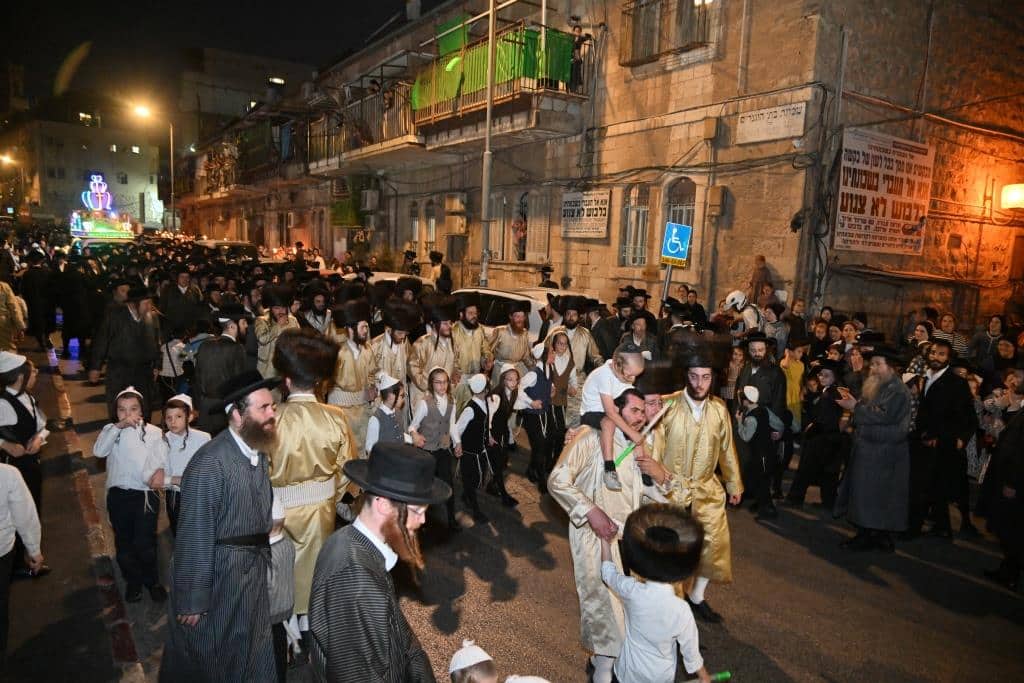 גלריה: מעמד הכנסת ספר תורה לתולדות אהרן