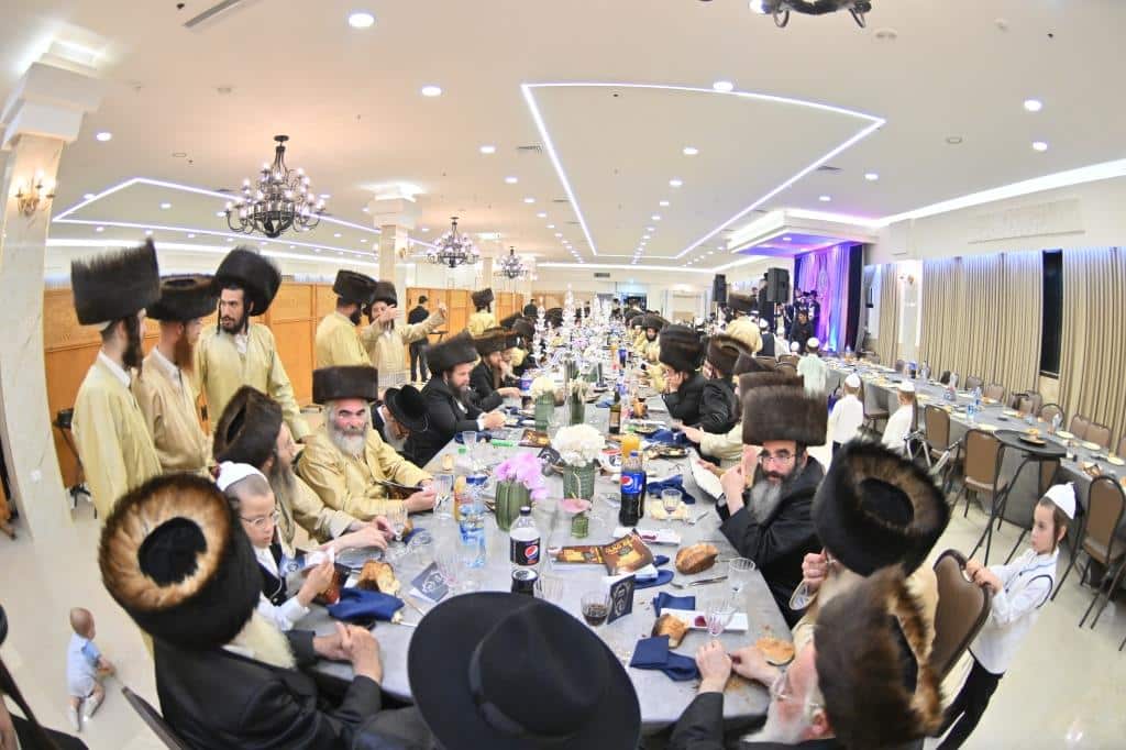 גלריה: מעמד הכנסת ספר תורה לתולדות אהרן