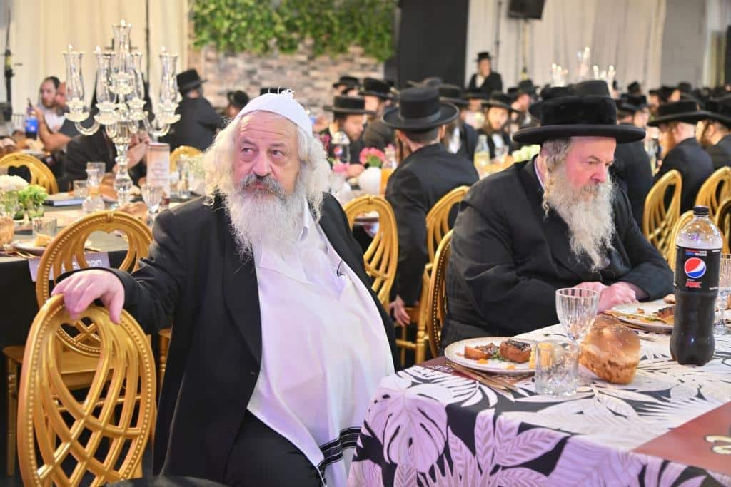 משפיעי ברסלב השתתפו במעמד געטריי פארן רעבי'ן