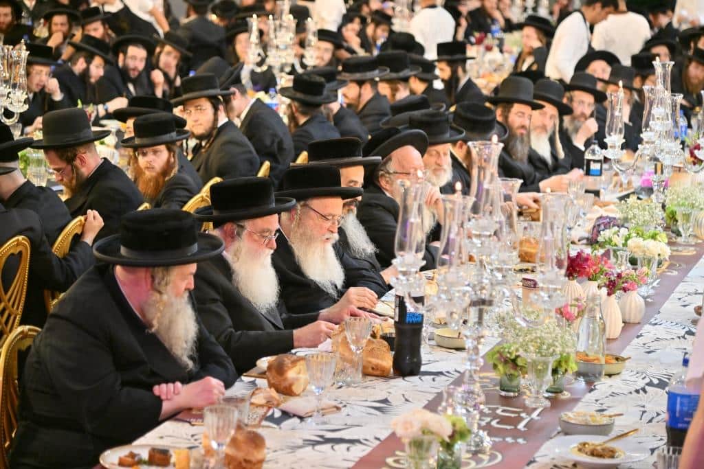 משפיעי ברסלב השתתפו במעמד געטריי פארן רעבי'ן