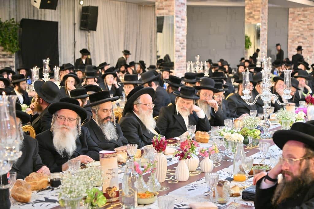 משפיעי ברסלב השתתפו במעמד געטריי פארן רעבי'ן