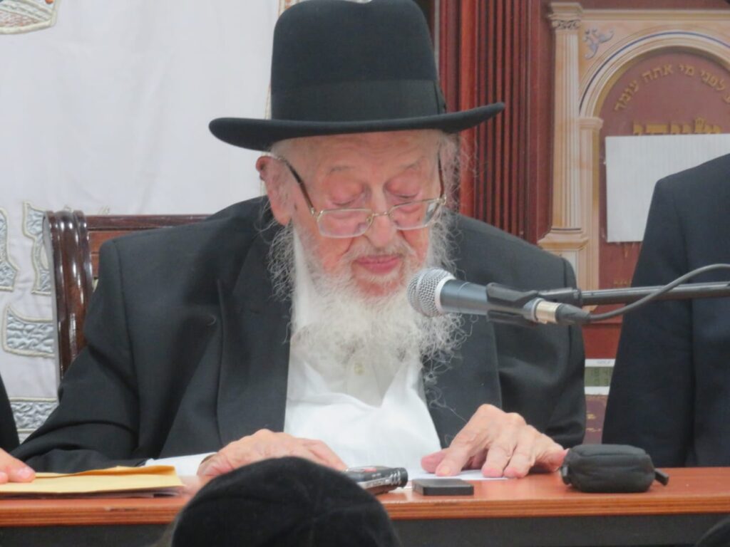 גלריה מיוחדת: הגרמ"צ ברגמן בשיחת חיזוק ב"בית השם"