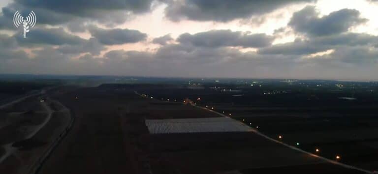 צה"ל תקף ברצועה בתגובה לבלוני התבערה