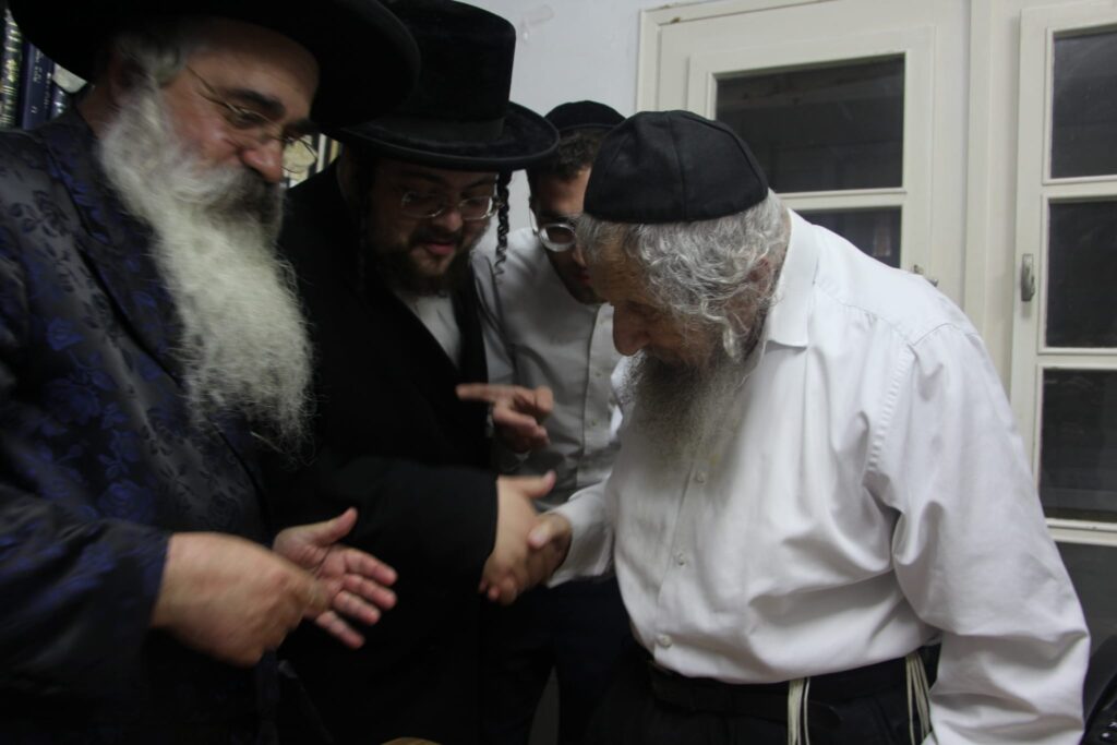 האדמו"ר מלעלוב ירושלים עלה למעונו של מרן הגר"ד לנדו