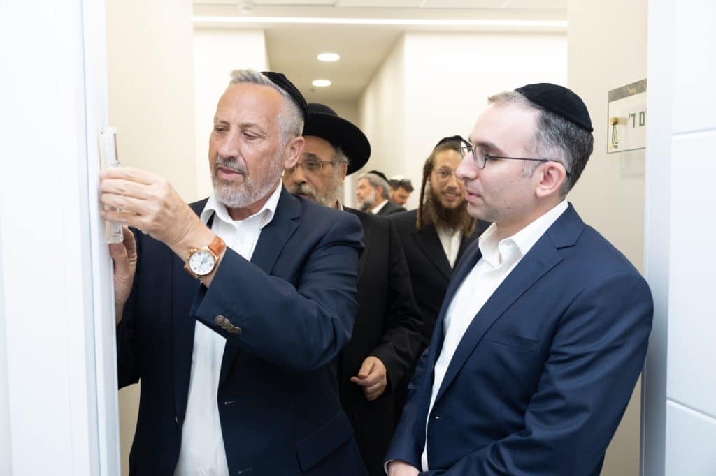 בית שמש: נקבעו מזוזות במרכז להכשרה מקצועית