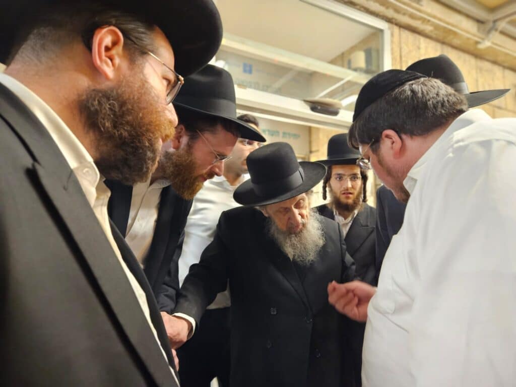 כשמרן הגר"ד לנדו ביקר את מרן ראש הישיבה