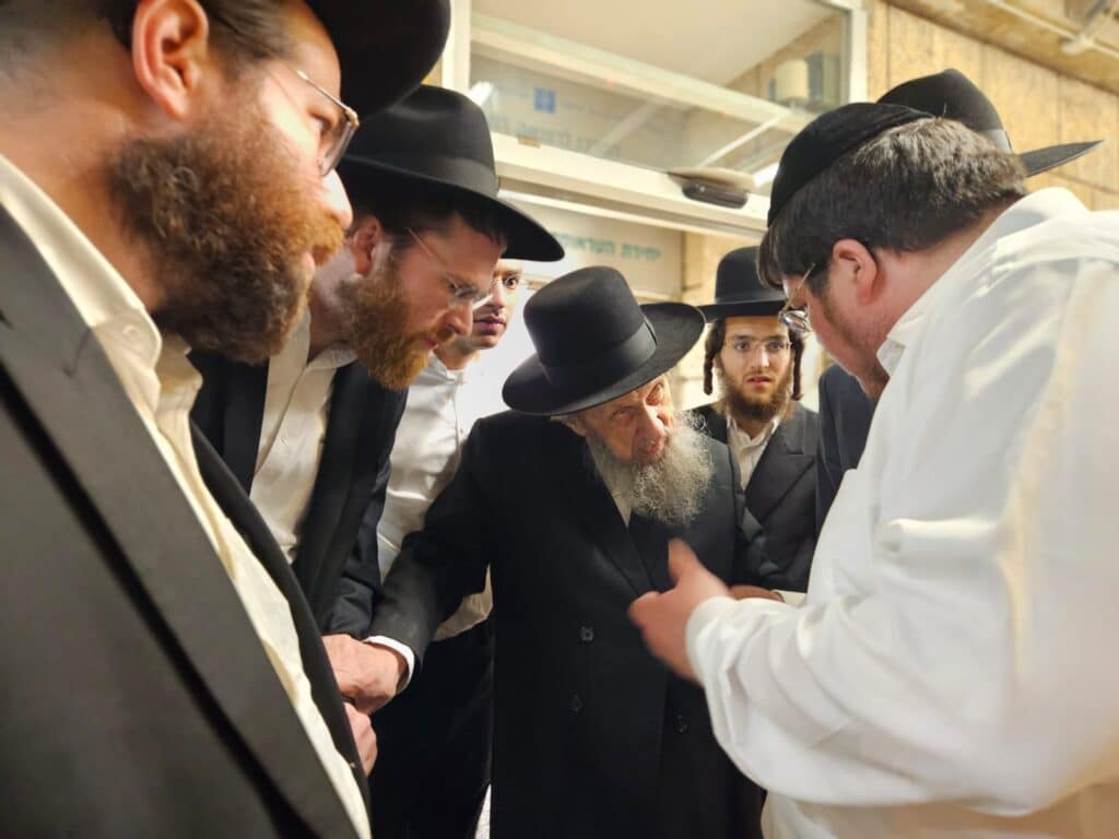 כשמרן הגר"ד לנדו ביקר את מרן ראש הישיבה